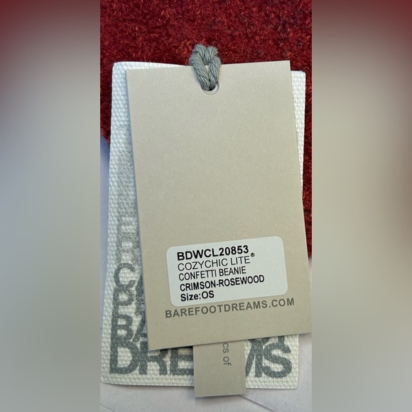 NWT Barefoot Dreams Super Soft CozyChic Confetti Beanie in Crimson-Rosewood OS. - Picture 6 of 8